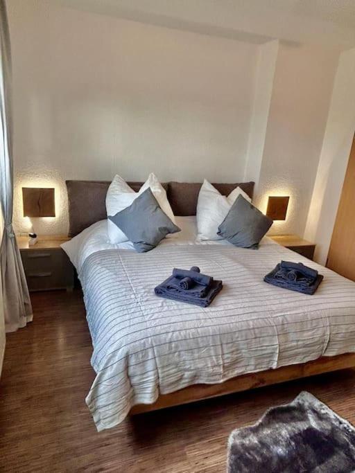 Moderne Ruhige Wohnung Bochum Angebunden Zewnętrze zdjęcie