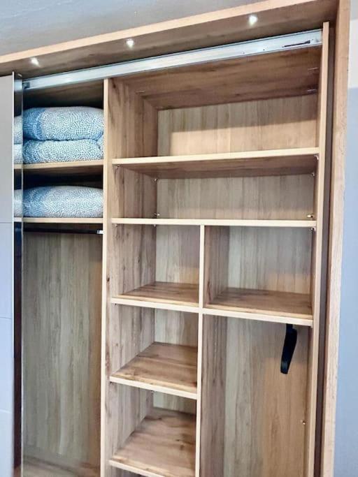 Moderne Ruhige Wohnung Bochum Angebunden Zewnętrze zdjęcie